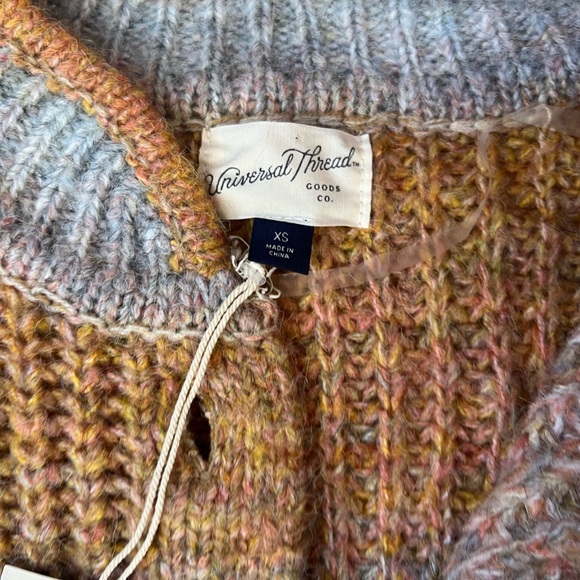 NWT Universal Thread Women’s Cardigan/Sweater Multi Color - Picture 4 of 5